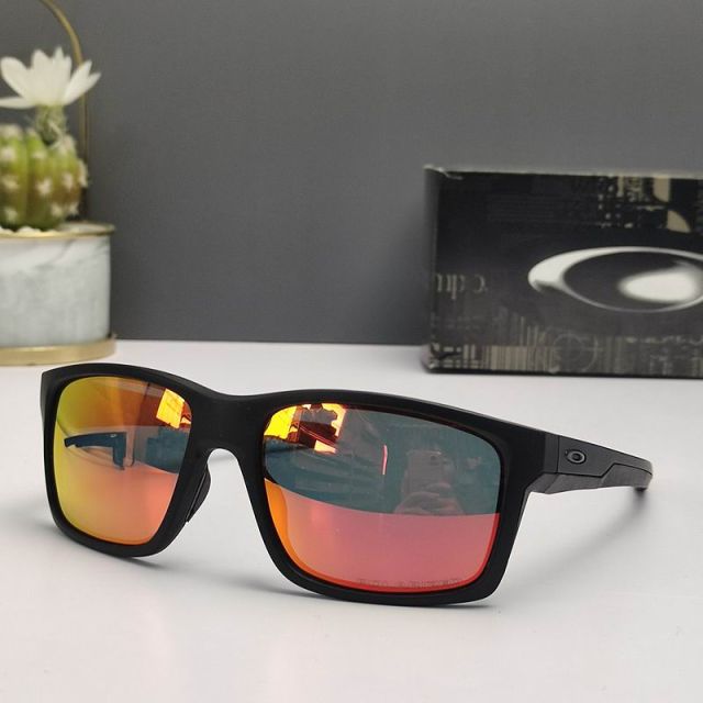 Oakley Mainlink Sunglasses Matte Black Frame Polarized Ruby Lenses
