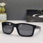 Oakley Mainlink Sunglasses Matte Black Frame Polarized Gray Lenses