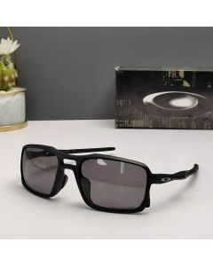 Oakley Triggerman Sunglasses Matte Black Frame Prizm Polarized Gray Lenses Silver Icon